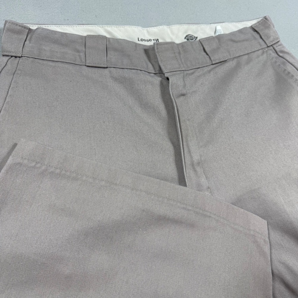 Dickies Mens Loose Fit Multi-Pocket Work Shorts Gray 36